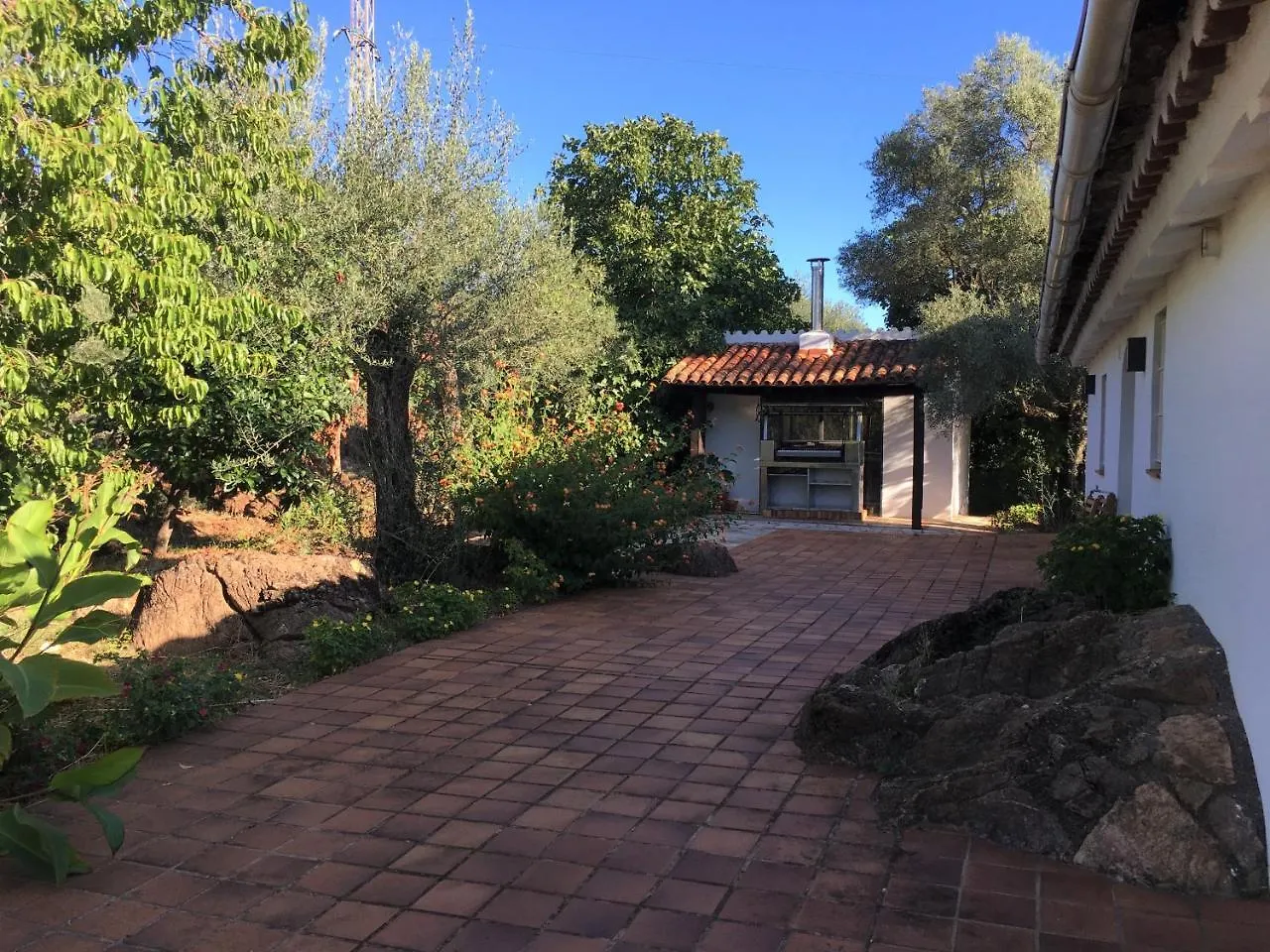 Finca Horno De Cal Aracena 0*,